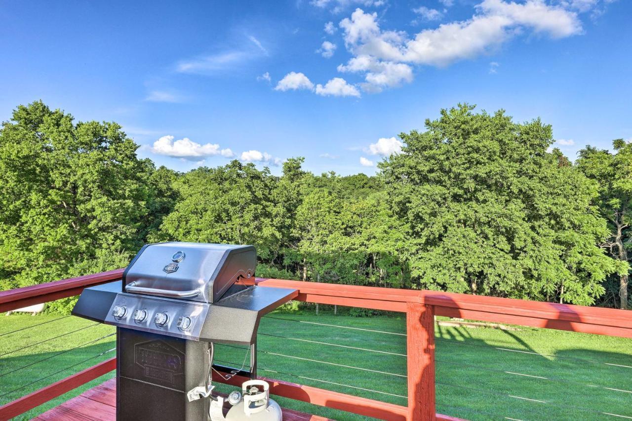 Вилла Williamstown Gem With Private Pool And Hot Tub! Экстерьер фото