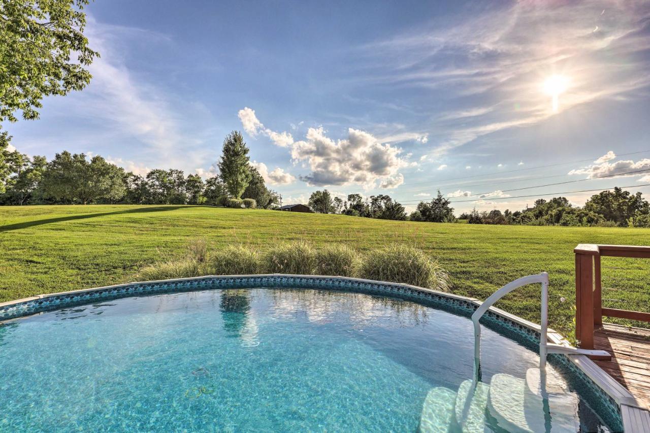 Вилла Williamstown Gem With Private Pool And Hot Tub! Экстерьер фото