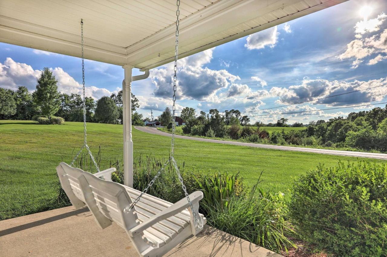 Вилла Williamstown Gem With Private Pool And Hot Tub! Экстерьер фото