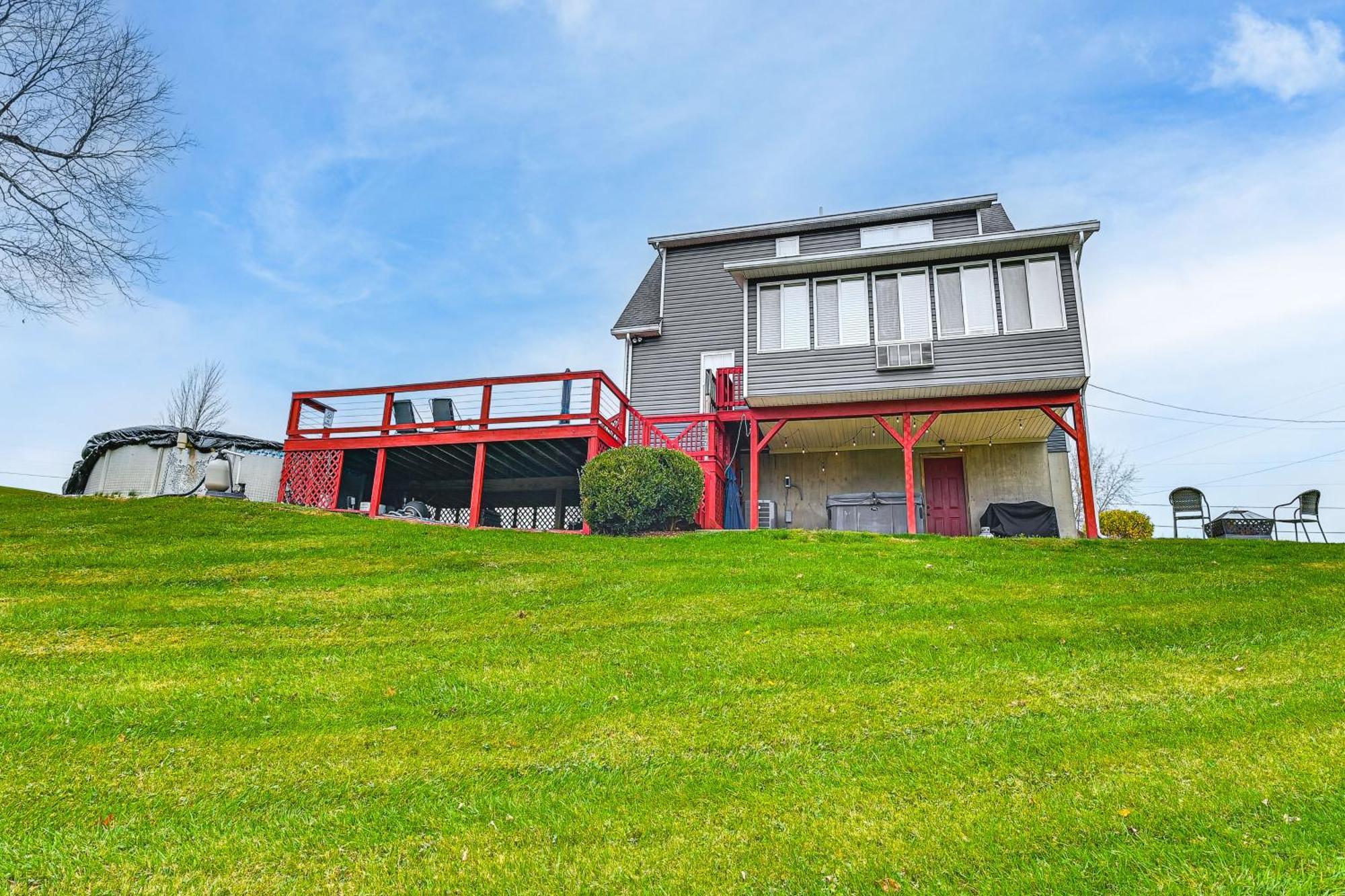 Вилла Williamstown Gem With Private Pool And Hot Tub! Экстерьер фото
